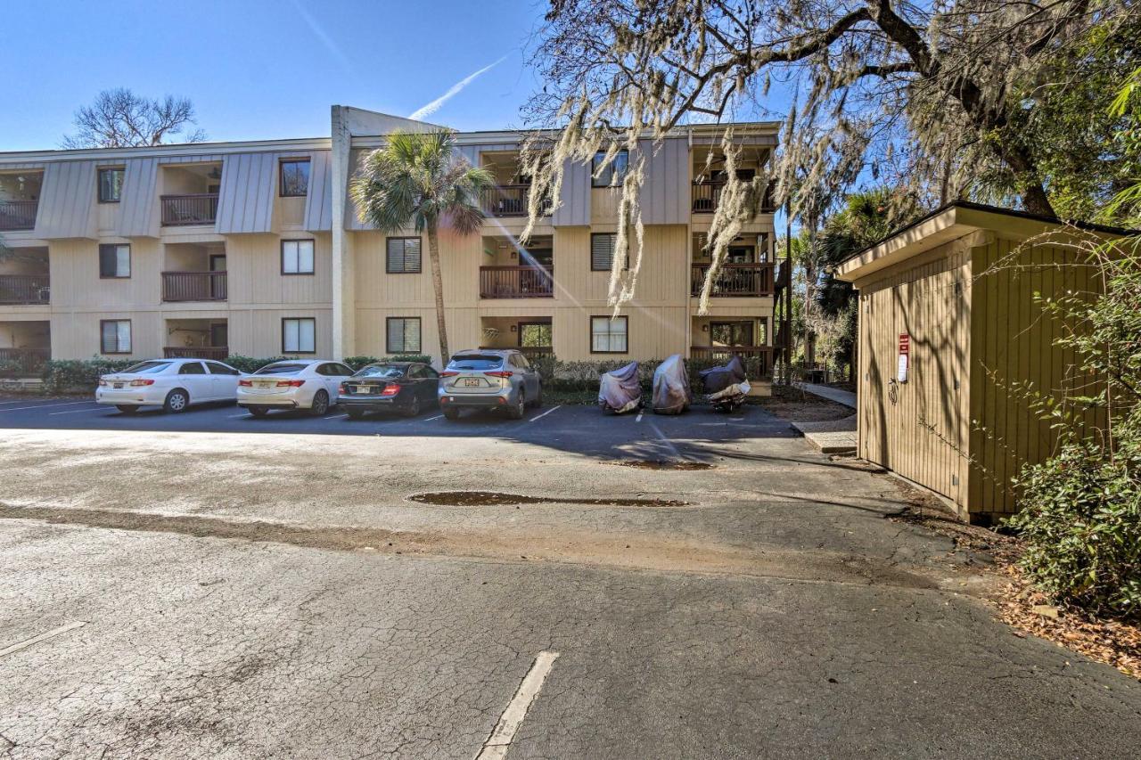 Hilton Head Condo With Covered Balcony And Pool Access 힐튼 헤드 아일랜드 외부 사진