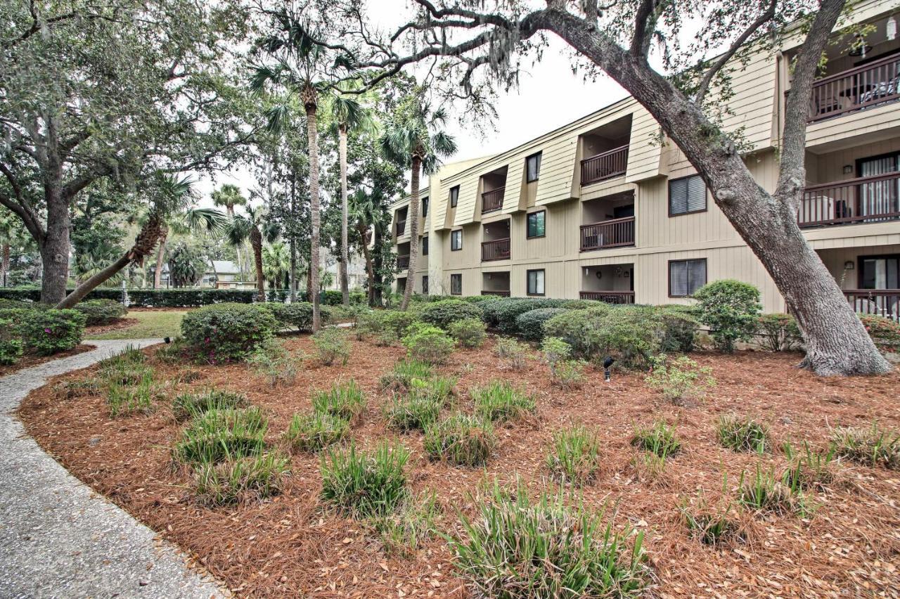 Hilton Head Condo With Covered Balcony And Pool Access 힐튼 헤드 아일랜드 외부 사진